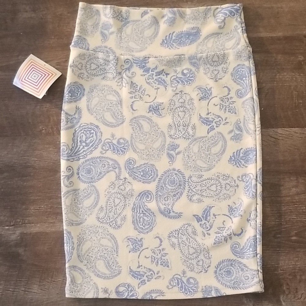 Lularoe Cassie Skirt